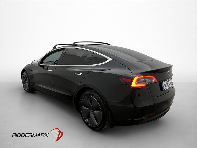Bild 3 av Tesla Model 3 Long Range AWD Pano Skinn B-Kamera AP Navi