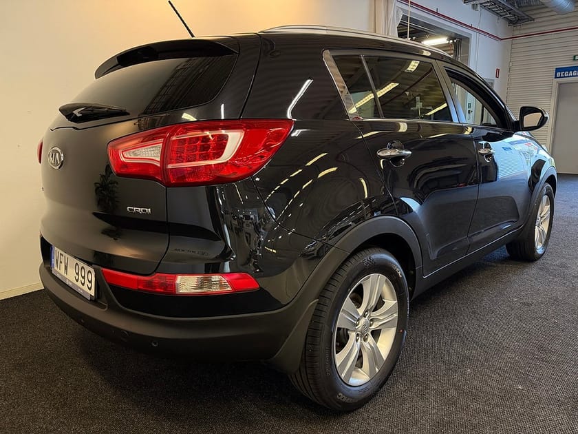 Bild 3 av Kia Sportage 1.7 CRDi 115hk | Bluetooth | Vhjul | Nyservad | 2 Ägare