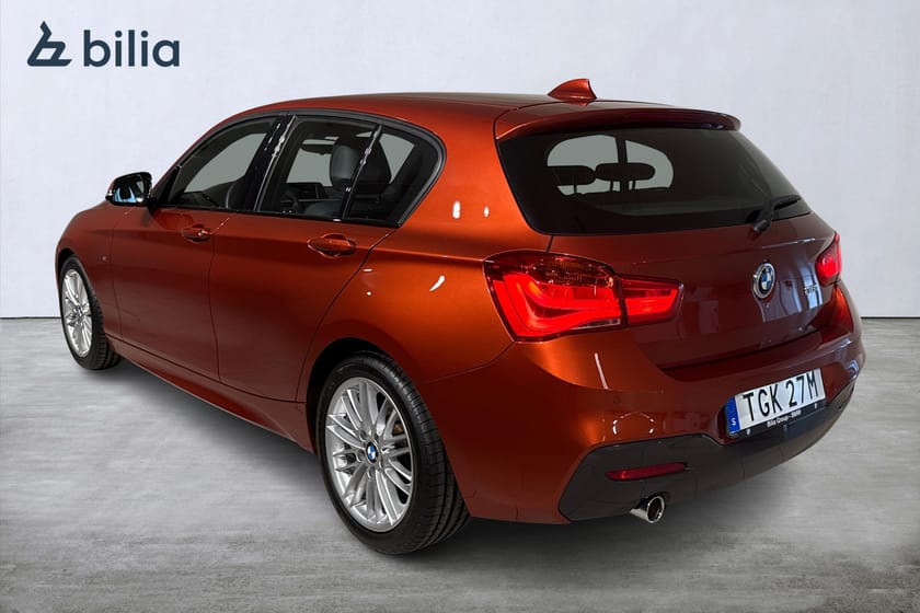 Bild 2 av BMW 118i M-Sport / Läder / 1 år Garanti / Bluetooth