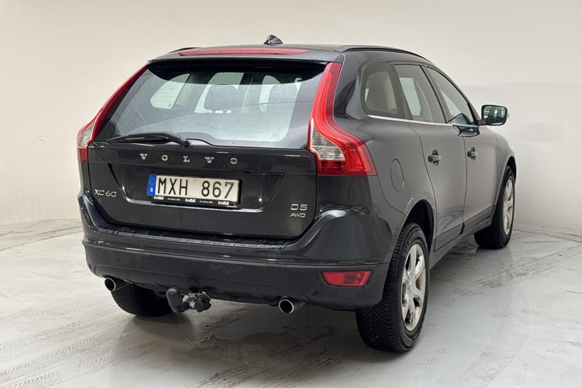 Bild 3 av Volvo XC60 D5 AWD (215hk) Momentum Drag