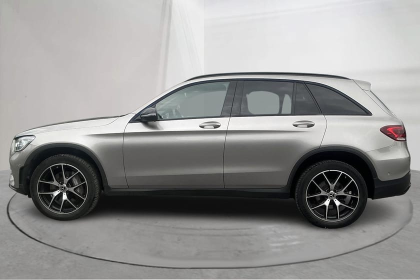 Bild 2 av Mercedes-Benz GLC 300 de 4MATIC X253 (316hk) AMG NIght