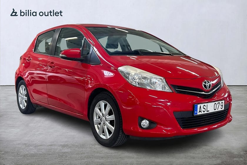 Bild 4 av Toyota Yaris 1.33 Dual VVT-i Active 100hk Backkamera