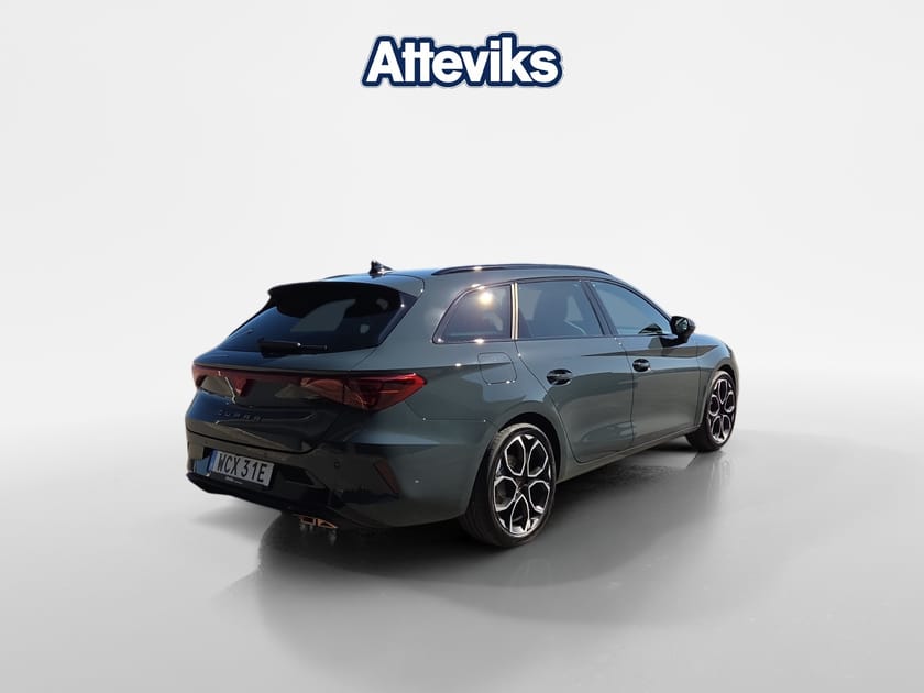 Bild 3 av CUPRA Leon Sportstourer e-Hybrid eHybrid 204hk| 12Mil | EDGE PKT|