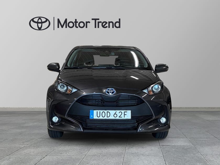 Bild 5 av Toyota Yaris Hybrid 1.5 Active Komfortpaket Vinterhjul