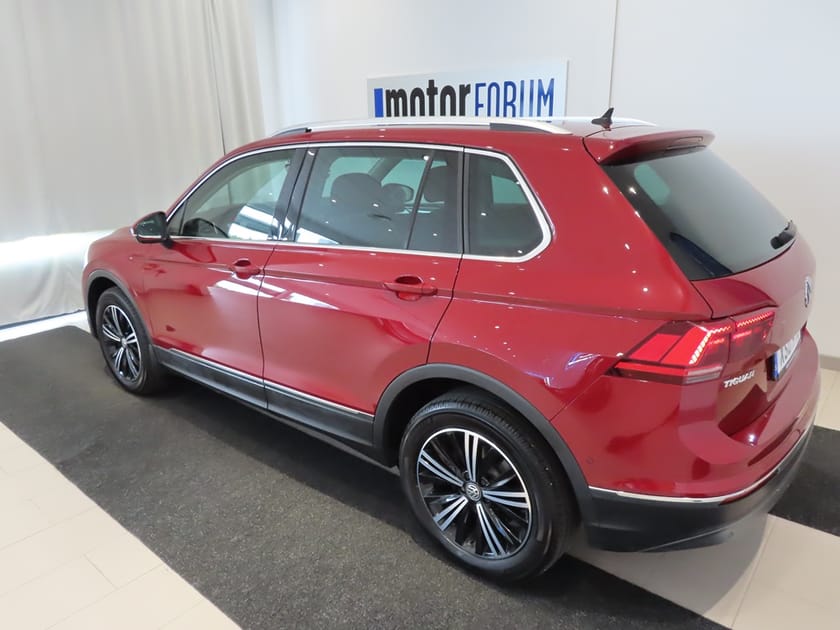 Bild 3 av Volkswagen Tiguan TDI 190 Executive Nav Värmare Drag MKT utr