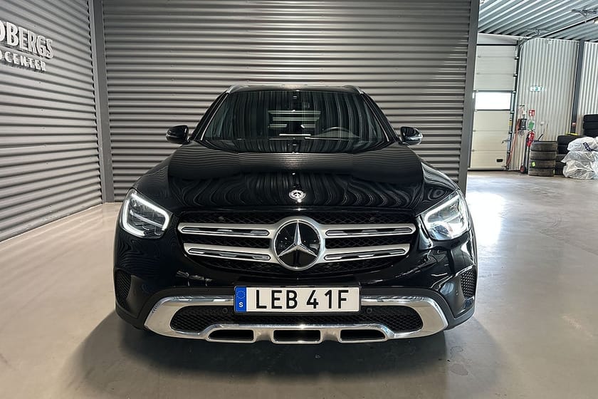 Bild 2 av Mercedes-Benz GLC 220 d 4MATIC 9G-Tronic Backkamera Navi Burmester Eu6