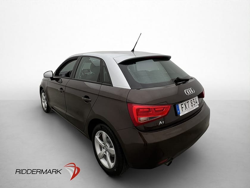 Bild 5 av Audi A1 Sportback SB 1.6 TDI 90hk Sport-Edition  Farthållare Bluetooth