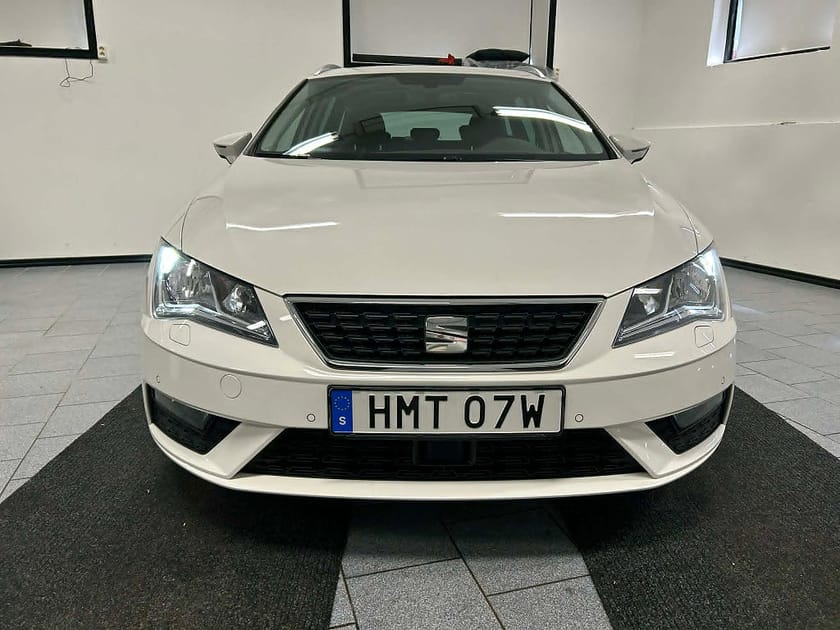 Bild 5 av SEAT Leon ST 1.5 TGI Style Euro 6 130 hk DSG  Drag Panorama