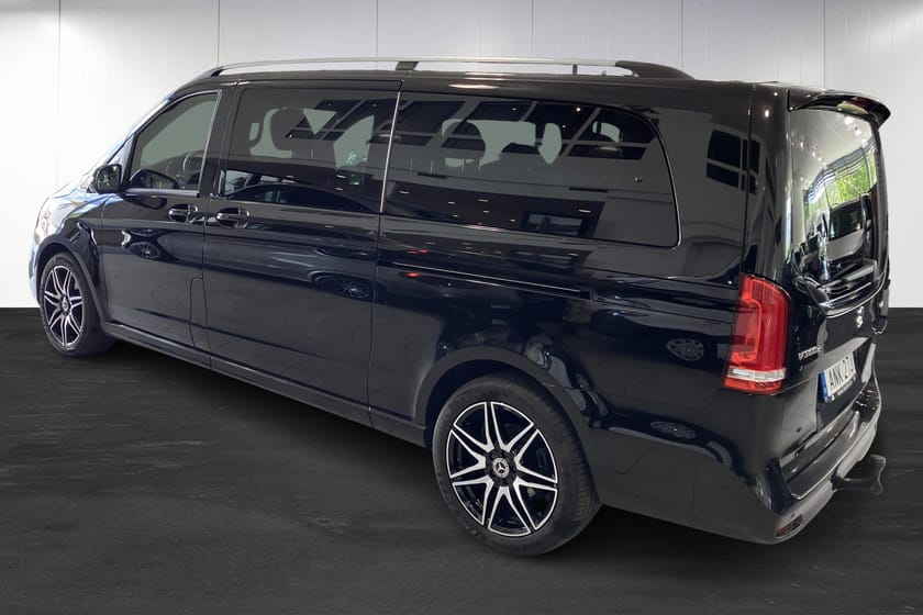 Bild 2 av Mercedes-Benz V 300d 4MATIC 3.2t 300 D AMG  4X4