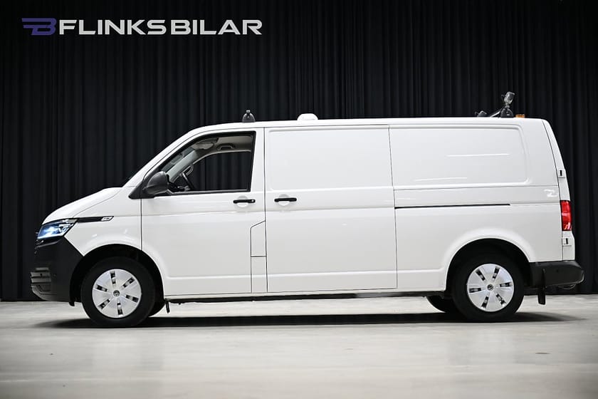 Bild 1 av Volkswagen Transporter 4Motion DSG 150HK L2 Servicebil|Inredd|LED|Dubbeldörr