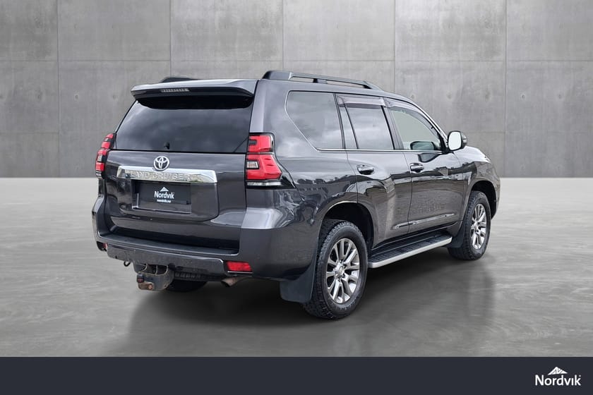 Bilde 5 av Toyota Land Cruiser 5-dørs 2.8D 177hk 4X4 GX