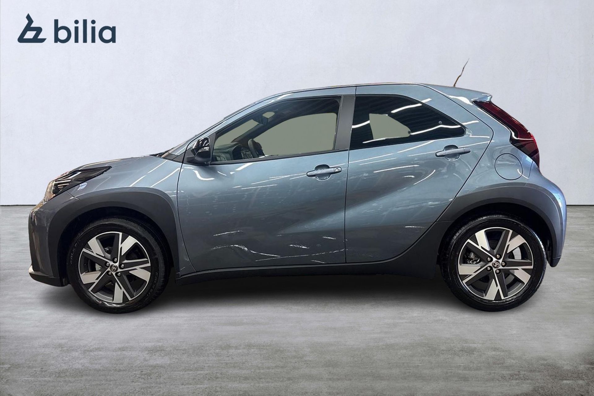 Toyota Aygo X 1,5 PLAY 2026, bild 3/10
