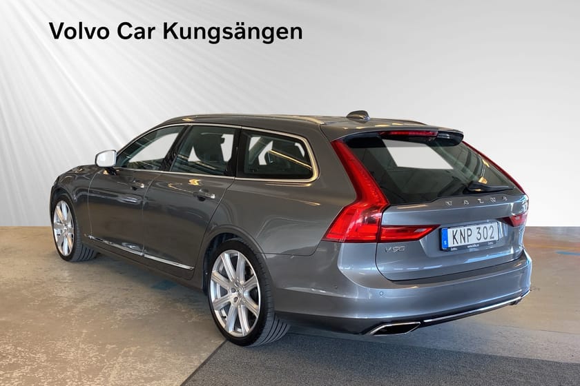 Bild 4 av Volvo V90 T6 AWD Inscription DRAG B/W PANO HÖG SPEC
