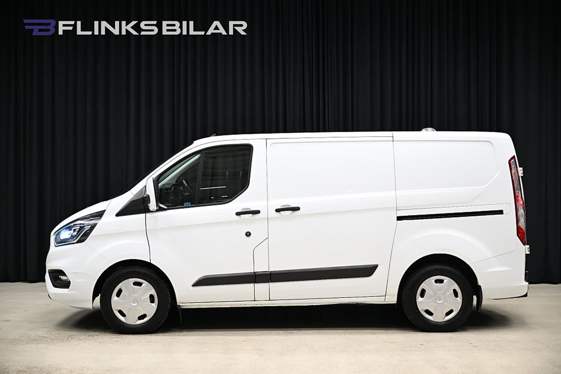 Ford Transit Custom Custom 130HK Automat 2020, kuva 4/10