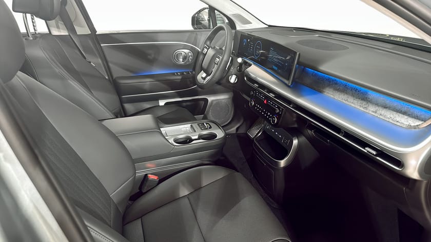 Bild 3 av Hyundai Ioniq 9 Long Range AWD DEMO Calligraphy Line - 110 kWh - Fyrhjulsdrift - 6 sätes