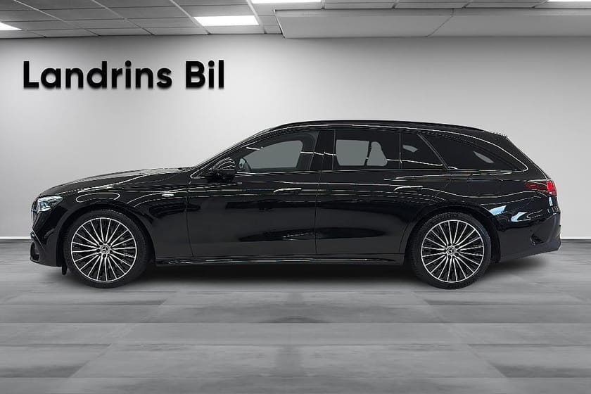 Bild 4 av Mercedes-Benz E 300 T e e,AMG Line,Panorama,Dragkrok,MOMS