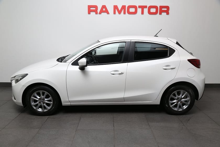 Bild 3 av Mazda 2 1,5 SKYACTIV-G 90hk Core 5-dörrar