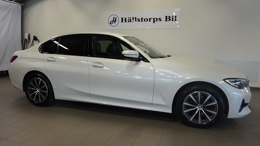 Bild 2 av BMW 320d xDrive Sedan Sedan/Auto/Sport line/Drag/Säkerhetsutrustning