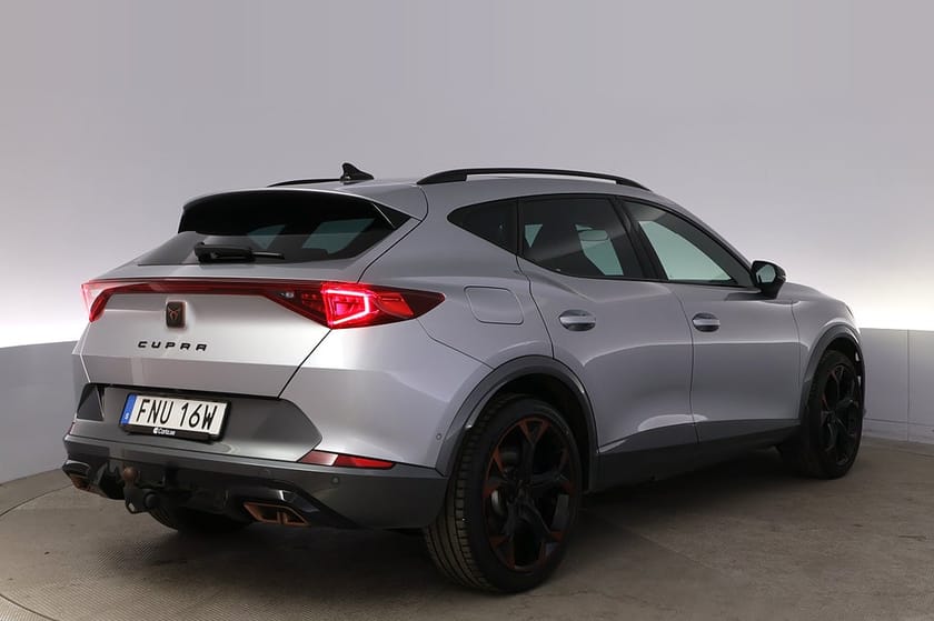 Bild 5 av CUPRA Formentor VZ e-Hybrid Pano 360 Adap.Farth Navi Drag