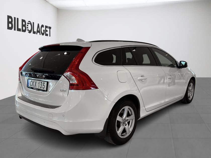 Bild 4 av Volvo V60 D2 S/S Your Momentum(ELMOTORVÄRMARE/RATTVÄRME)
