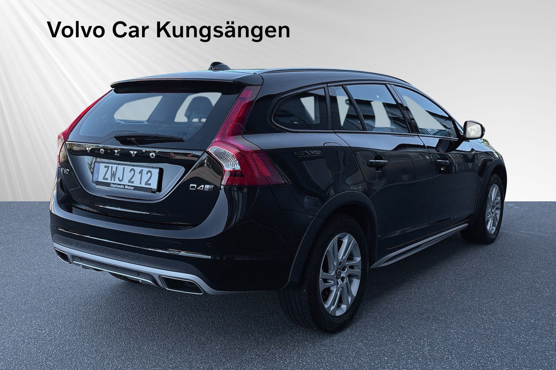 Volvo V60 Cross Country 2018, kuva 5/10