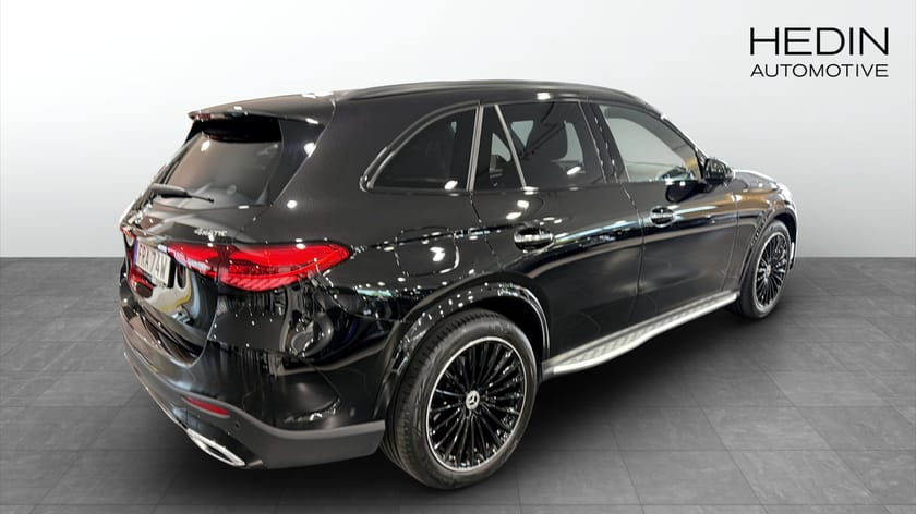 Bild 3 av Mercedes-Benz GLC 300 4MATIC 4MATIC, Premium Plus AMG, 20" Alu, Panorama