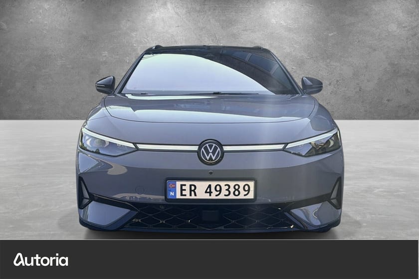 Bilde 2 av Volkswagen ID.7 91 kWh 4Motion gtx 4m stv bl 86kwh 340hk