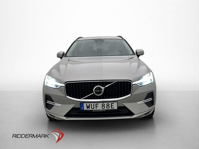 Bild 2 av Volvo XC60 B4 197hk Värmare Kamera Dragkrok CarPlay