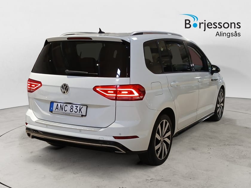Bild 3 av Volkswagen Touran R-Line TSI 150hk Drag/Värmare/Pano/Kamera