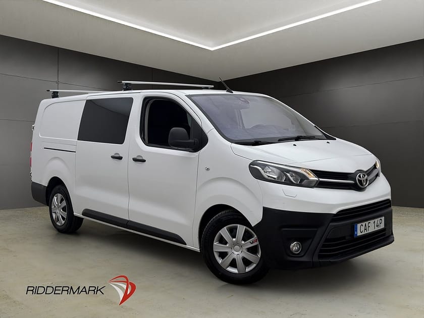 Bild 1 av Toyota Proace CrewVan L3 Ny-Kamrem Värmare Drag 2xDörrar HUD