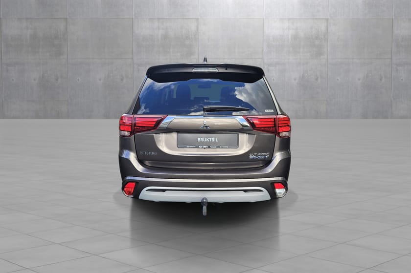Bilde 4 av Mitsubishi Outlander PHEV Invite 2,4 230hk