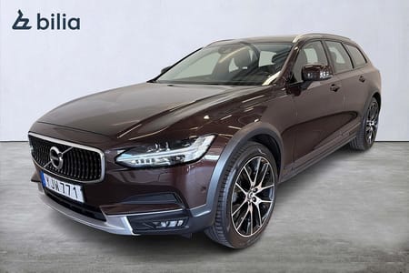 Volvo V90 Cross Country D5 AWD Inscription / Pano / HuD / Drag / B&W