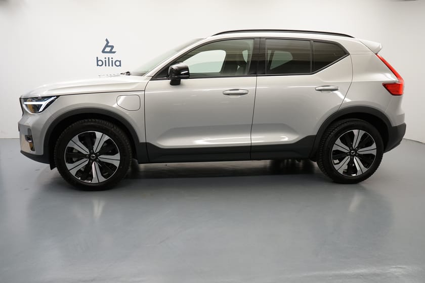 Bild 2 av Volvo XC40 Recharge T4 Plus Dark, Dragkrok, Baklucka elmanövrerad