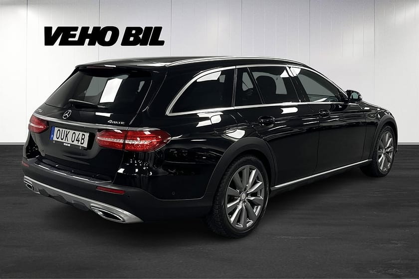 Bild 3 av Mercedes-Benz E 220 d 4MATIC All-Terrain