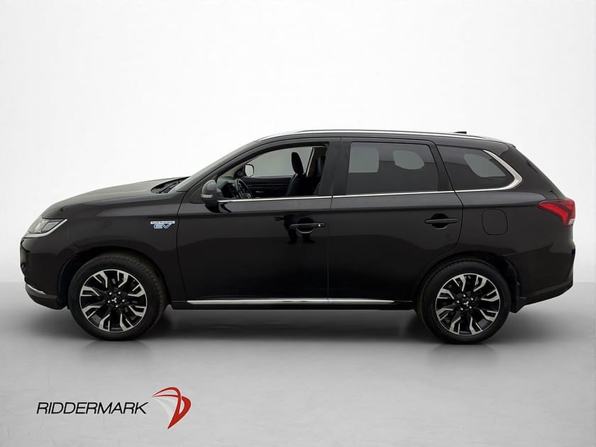Bild 4 av Mitsubishi Outlander PHEV 203hk 4WD Business Skinn 360° Drag
