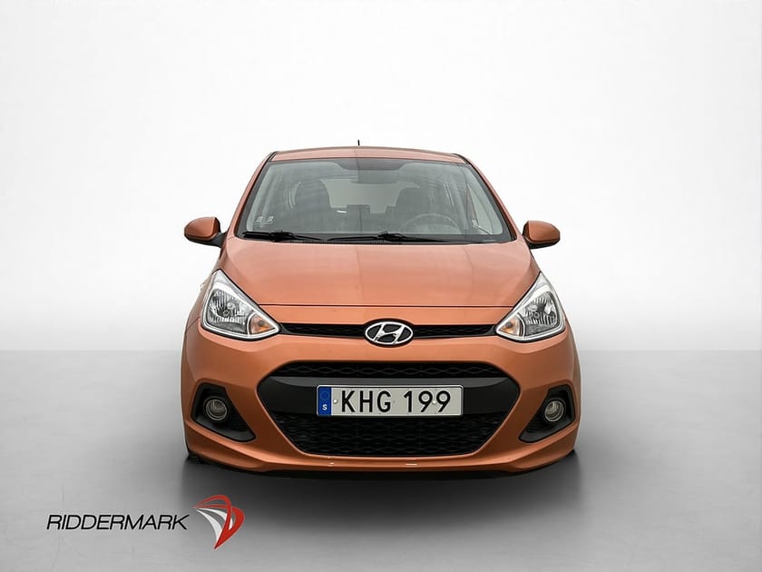 Bild 2 av Hyundai i10 1.0 67hk 1 Bruk P-Sensorer Rattvärme 360kr Skatt