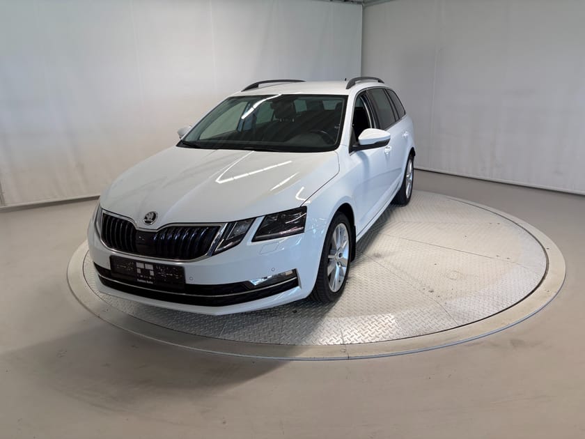 Bilde 1 av Škoda Octavia Stasjonsvogn Style 184 HK 4x4 DSG Krok/Webast/ACC/Ryggekam/Navi/EU28