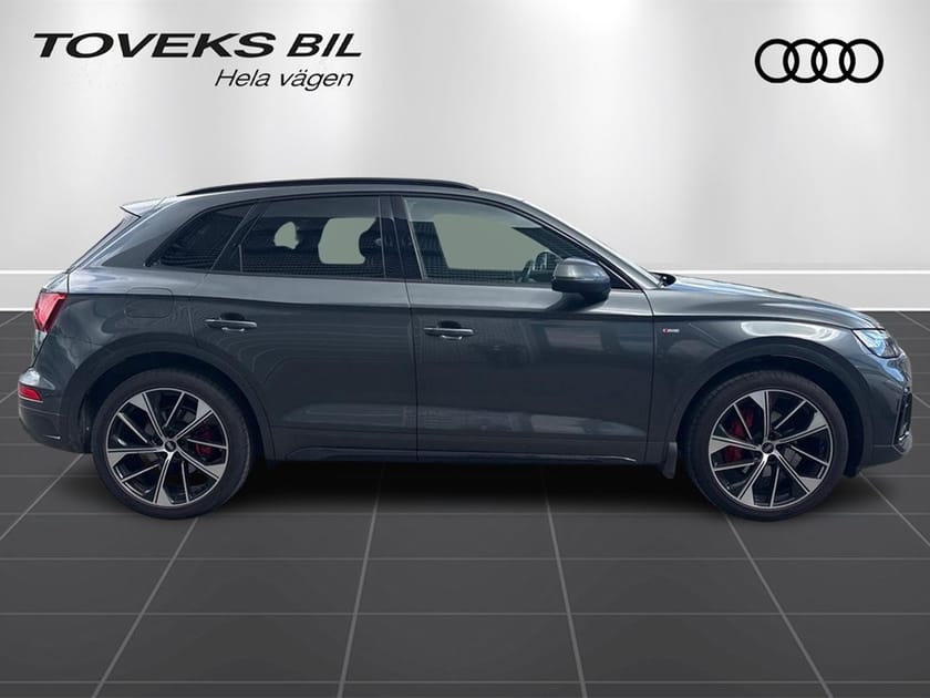 Bild 2 av Audi Q5 40 TDI quattro S LINE / Luftfj. / Matrix
