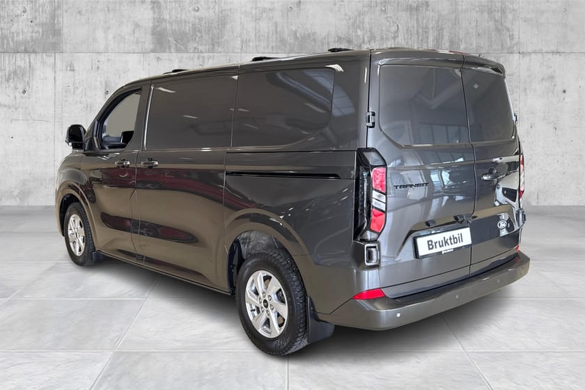 Bilde 3 av Ford Transit Custom 320 Limited AWD L1 Webasto/Kamera/2xskyvedør/ACC++