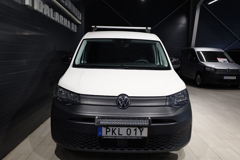 Bild 2 av Volkswagen Caddy Cargo Maxi Maxi 2.0 TDI 102hk Inredning/Värmare/Dragkrok/SoV-hjul