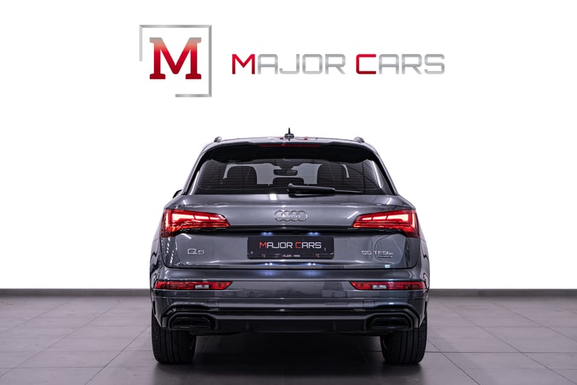 Bild 5 av Audi Q5 55 TFSI e quattro S-Line Cockpit Matrix 20" Ambient Drag