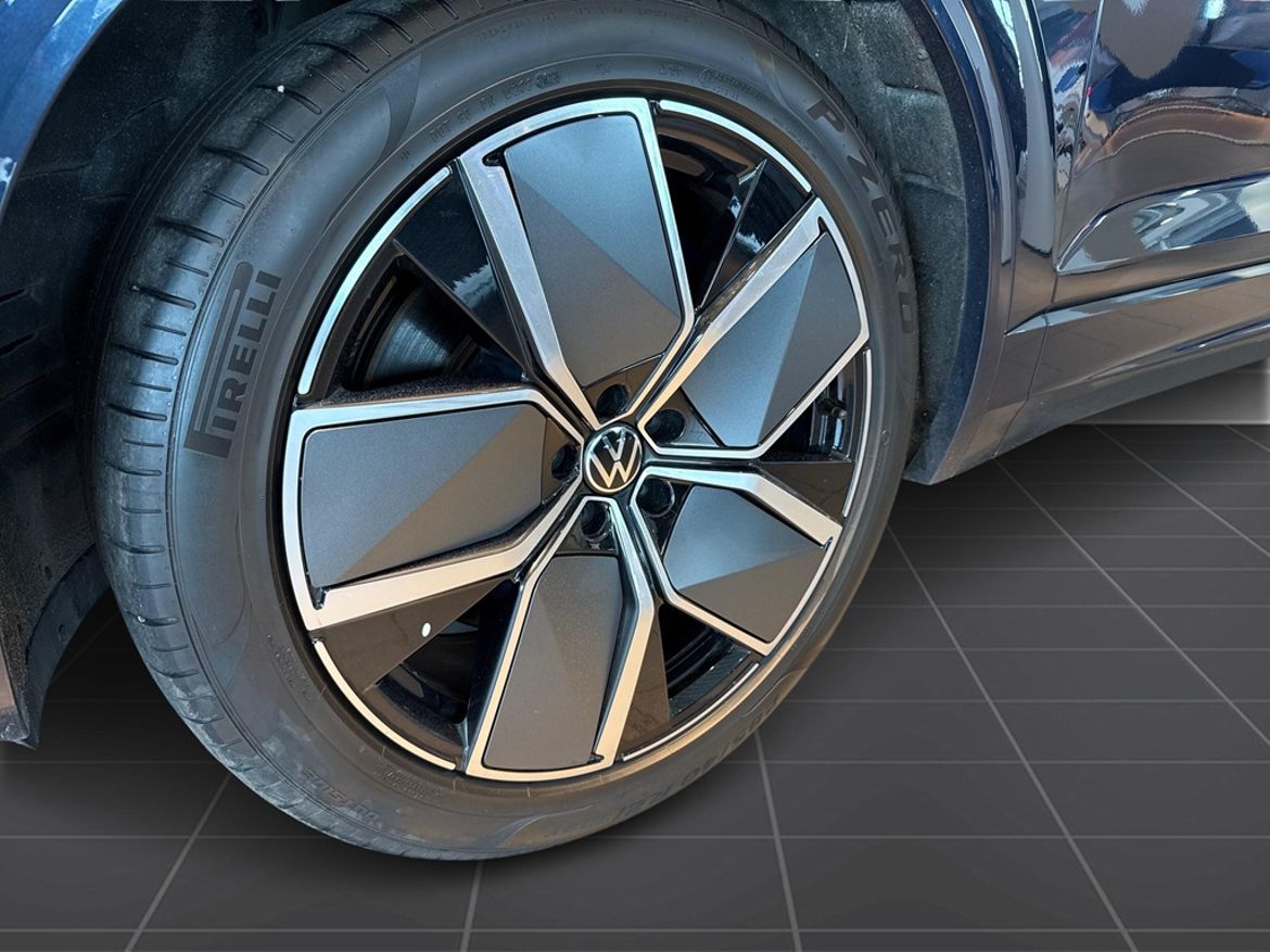 Volkswagen Volkswagen Touareg R eHybrid — bild 8
