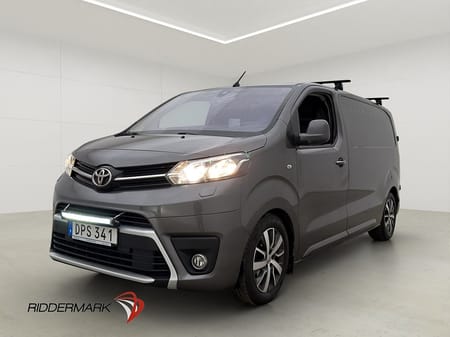 Toyota Proace L2 177hk Värmare HUD B-Kamera 3-Sits Drag Moms