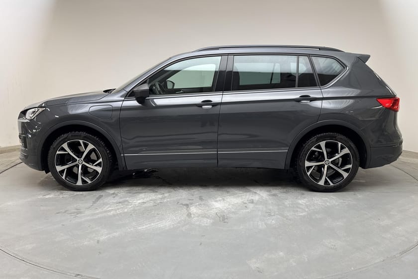 Bild 2 av SEAT Tarraco PHEV 1.4 TSI e-hybrid (245hk) FR Drag GPS