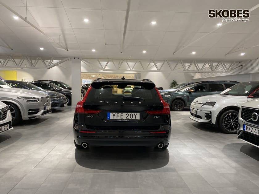 Bild 5 av Volvo V60 T6 TE Momentum Edition
