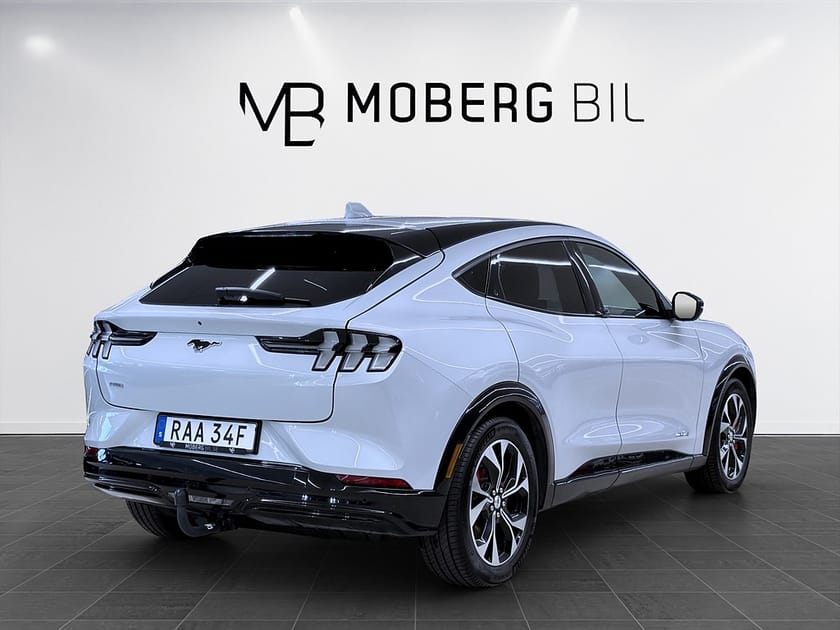 Bild 5 av Ford Mustang Mach-E Standard Range AWD 269hk Helg på Moberg! B-Kamera