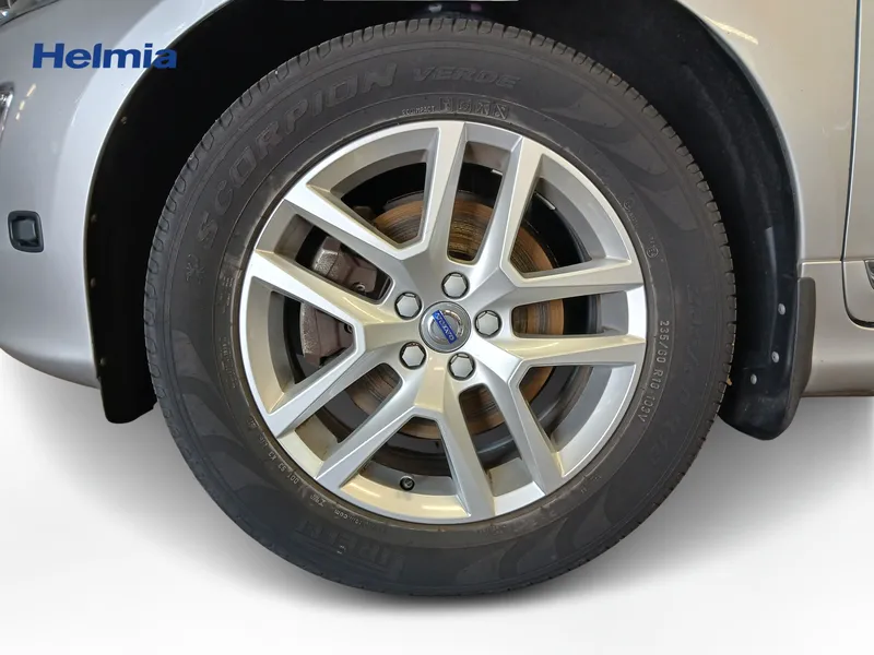 Bild 12 av 12 – Volvo XC60 D4 AWD Classic Summum