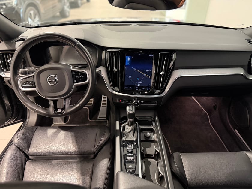 Bild 4 av Volvo V60 T4 R-Design