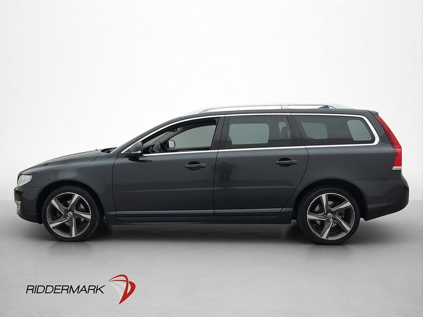 Bild 5 av Volvo V70 D3 Summum Classic VOC Värmare Navi Skinn Elstol