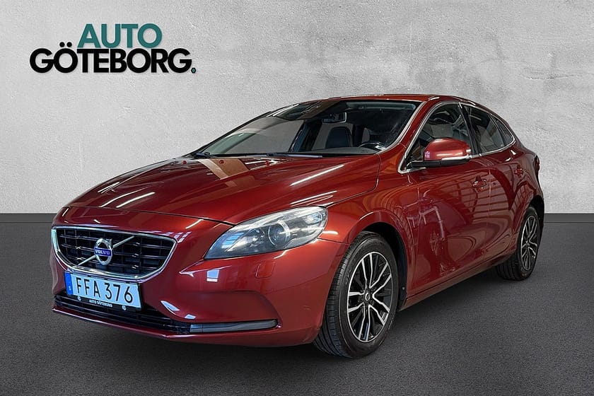 Bild 1 av Volvo V40 D2 Momentum Fullservad Välvårdad VOC Värmare